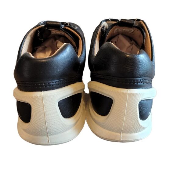 Ecco Biom Women's Black Leather Sneakers - Picture 4 of 6